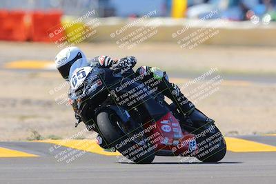 media/Oct-09-2022-SoCal Trackdays (Sun) [[95640aeeb6]]/Turn 2 (1110am)/